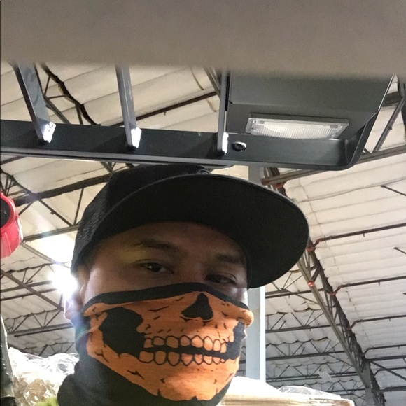 Meet your Posher, Milton - Picture 1 of 1